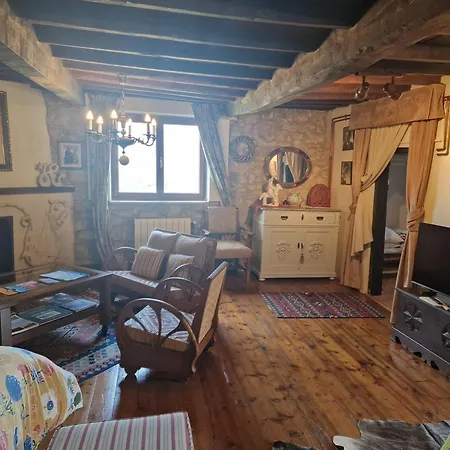 La Arquera Bed & Breakfast *